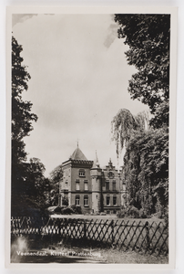 18240 Gezicht op het huis Prattenburg aan de Cuneraweg te Rhenen.